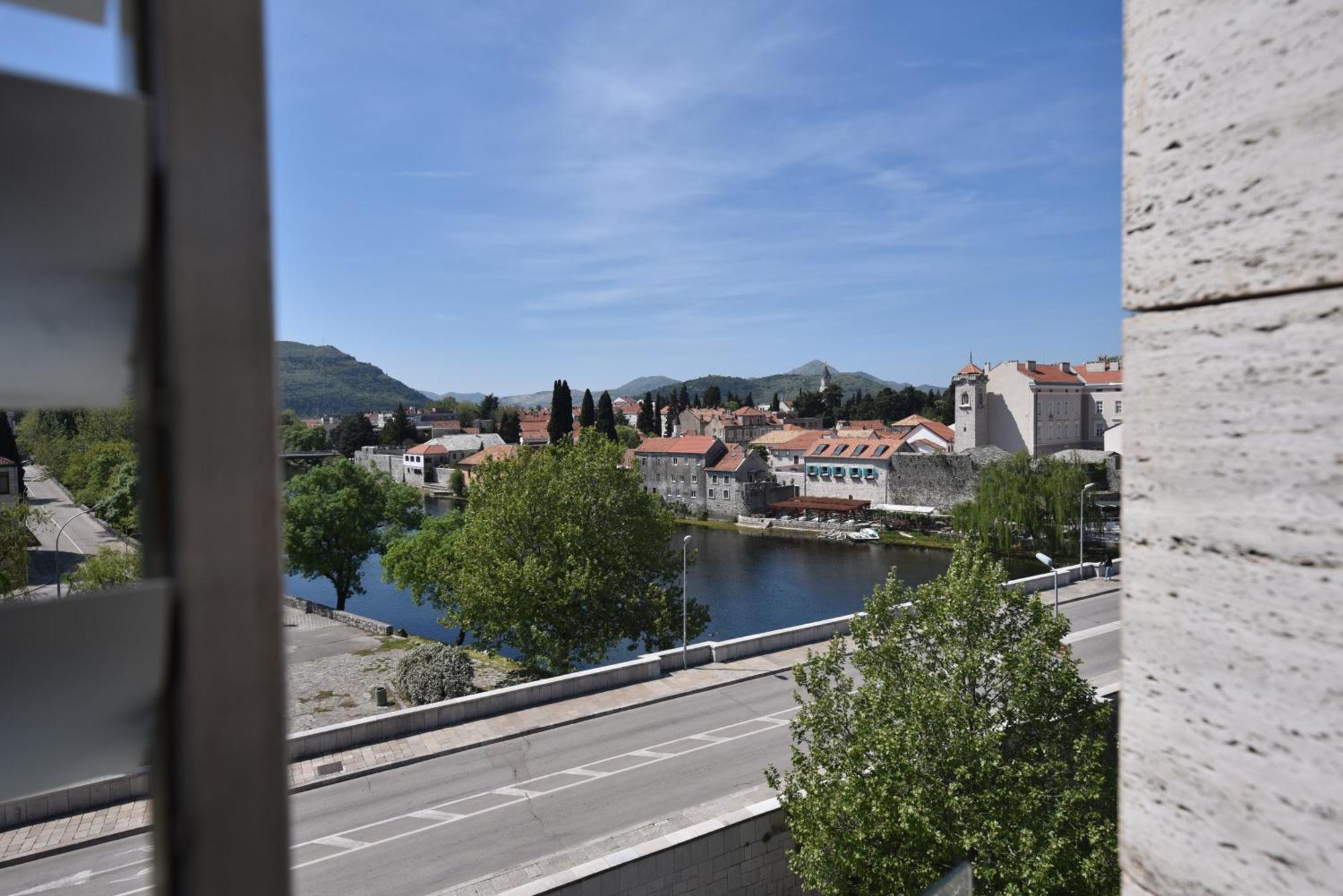 Sesto Senso Hotel Trebinje Luaran gambar