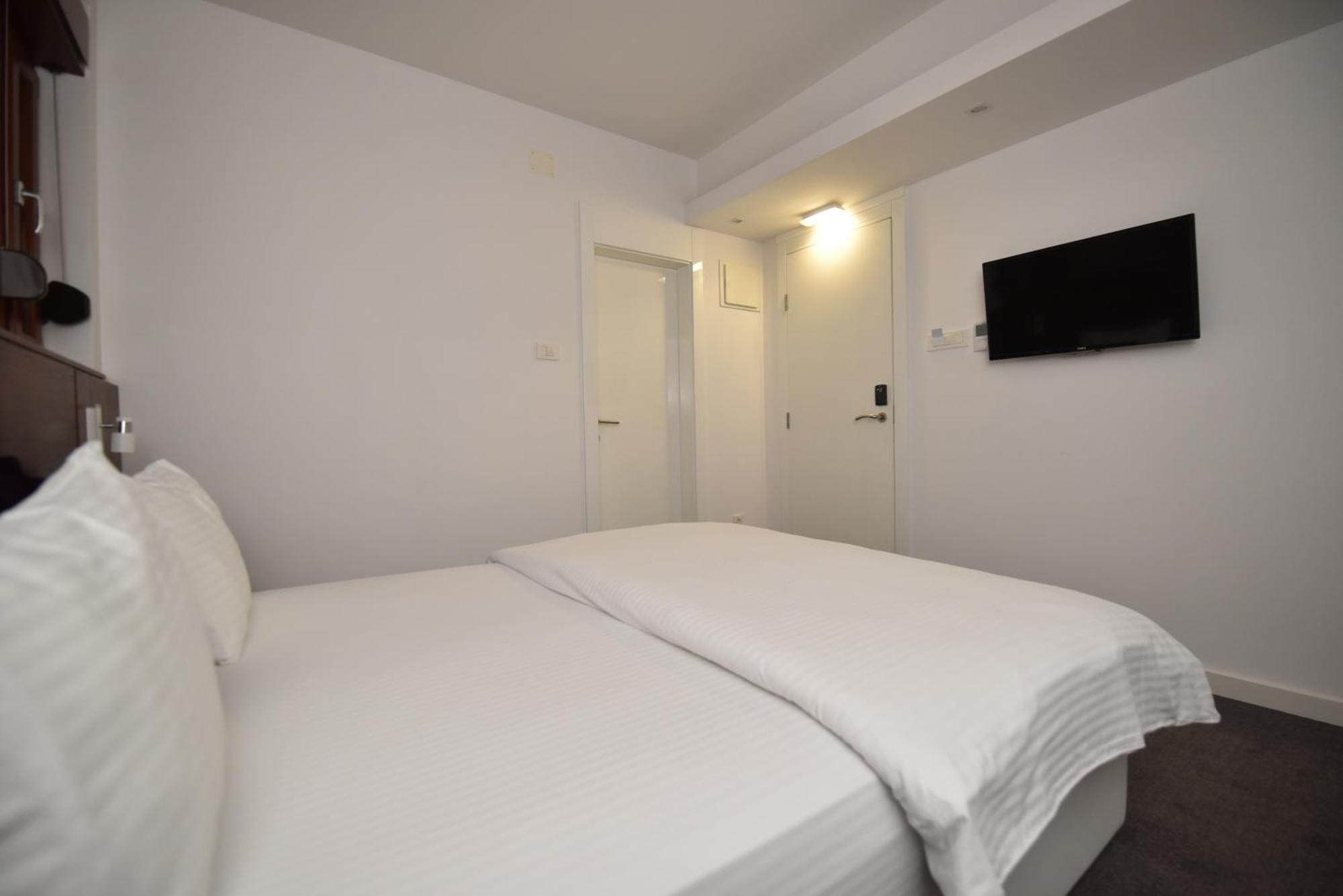 Sesto Senso Hotel Trebinje Luaran gambar